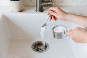 Thuốc thông cống: Giải pháp nhanh chóng cho đường ống tắc nghẽn 2 thuốc thông cống