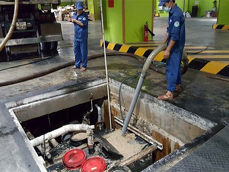 Hút hầm cầu Bình Dương: Giải pháp không đục phá, bảo toàn công trình 3 Hút hầm cầu Bình Dương